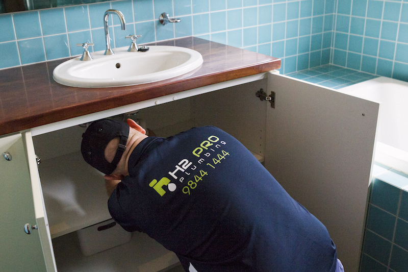 A Doncaster Plumber Explains 4 Common Symptoms Of An Imminent Pipe Burst H2pro - Pipe Burst Under Bathroom Sink