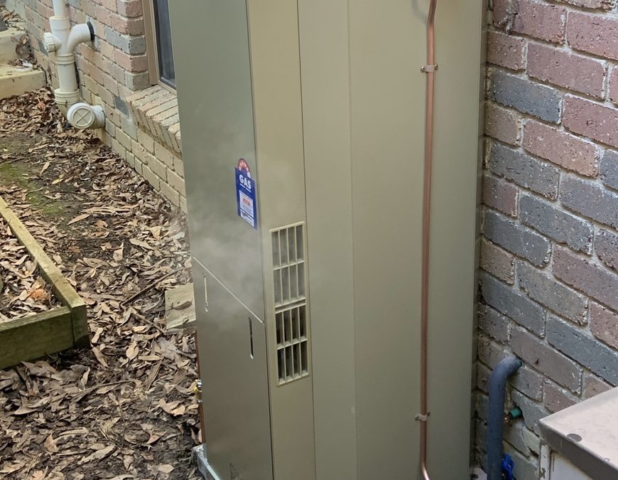 Plumbing Spotlight | No Hot Water Leads to Gas Aquamax Upgrade | Vermont 3133