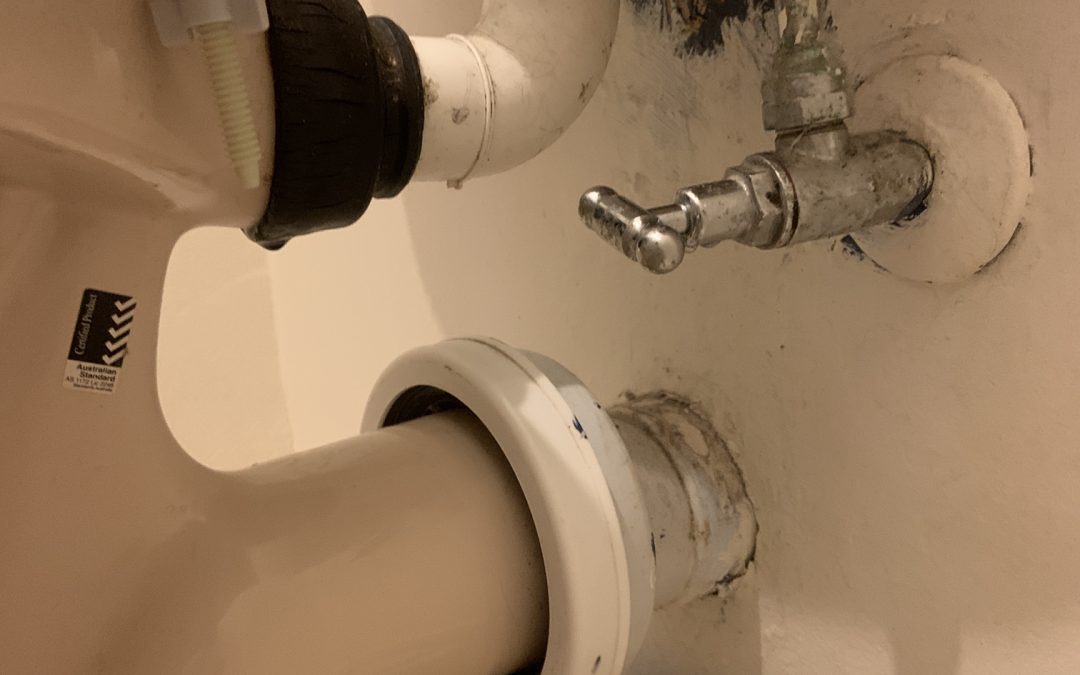Plumbing Spotlight | Leaking Toilet Repair | Boronia 3155